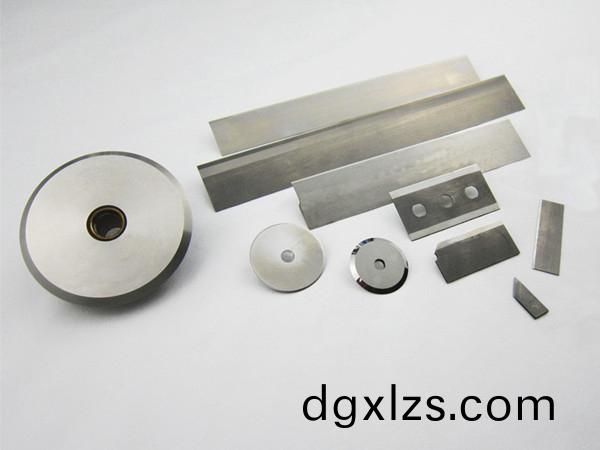 定製(zhi)工業(ye)刀(dao)片(pian)